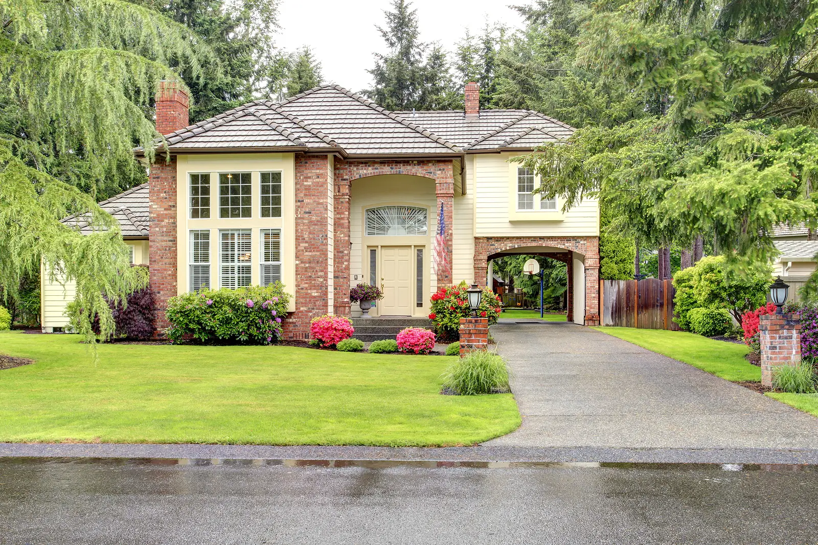 Property Upgrades That Boost Curb Appeal for Your Greenville Rental